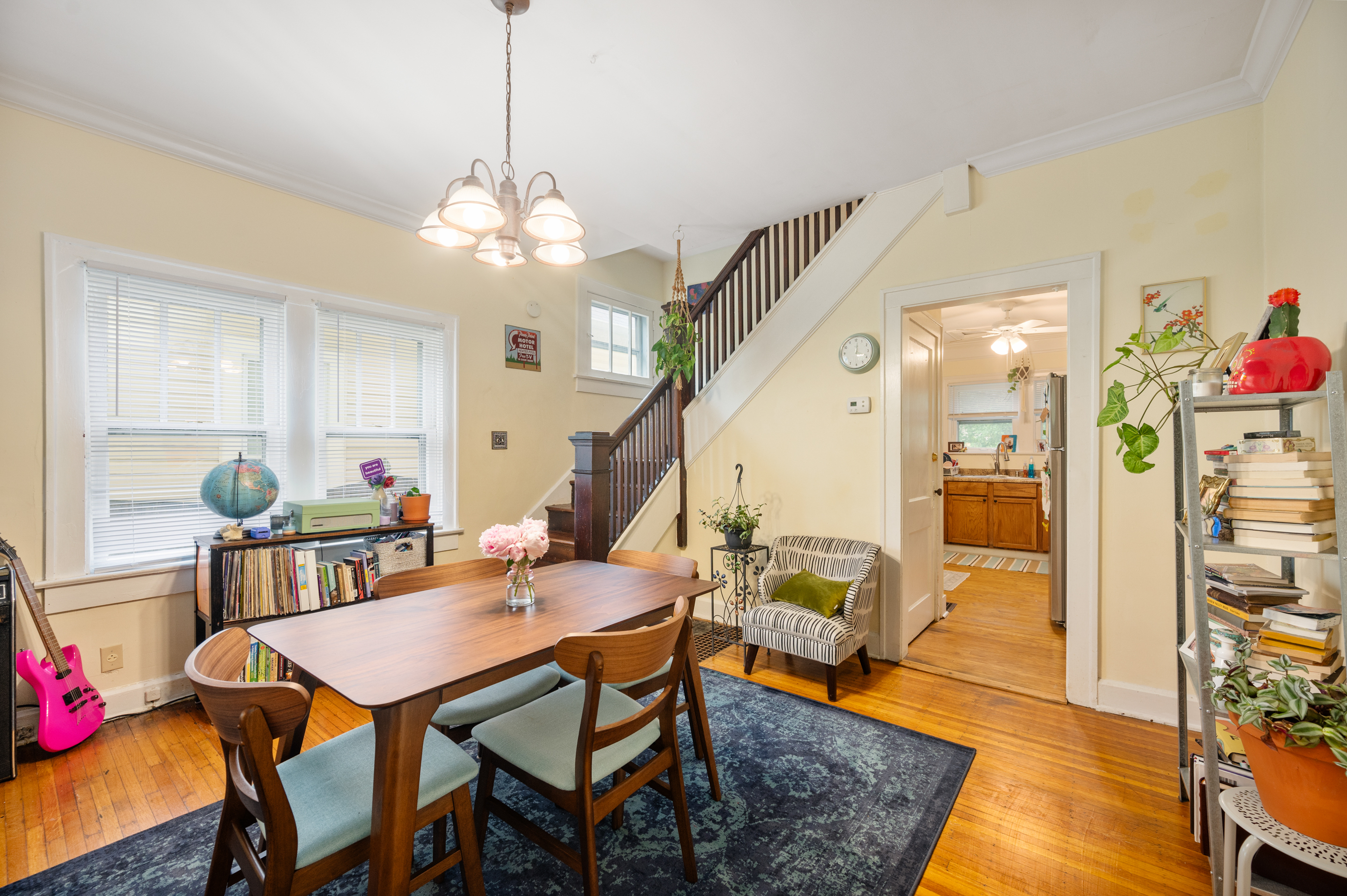 336-338 N Lesley Avenue