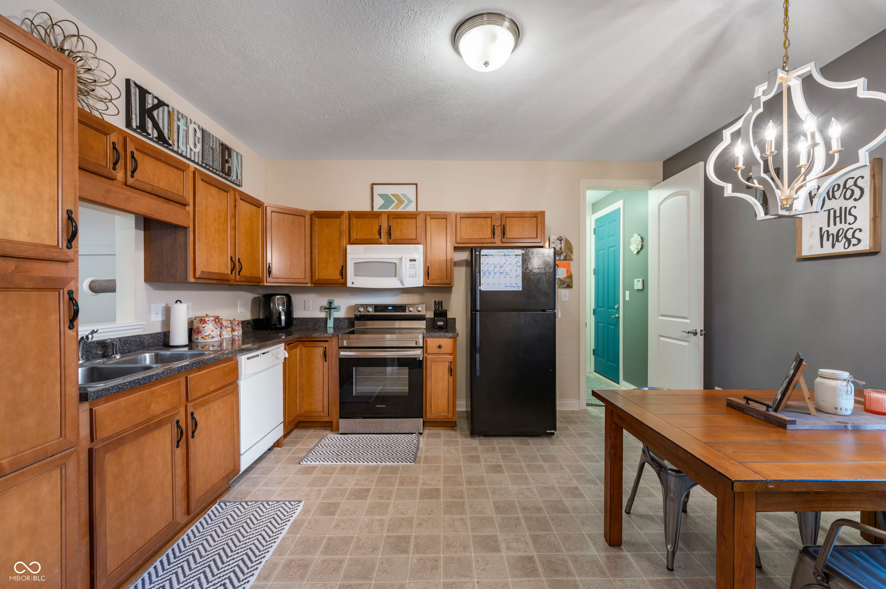 8343 Westcliffe Drive