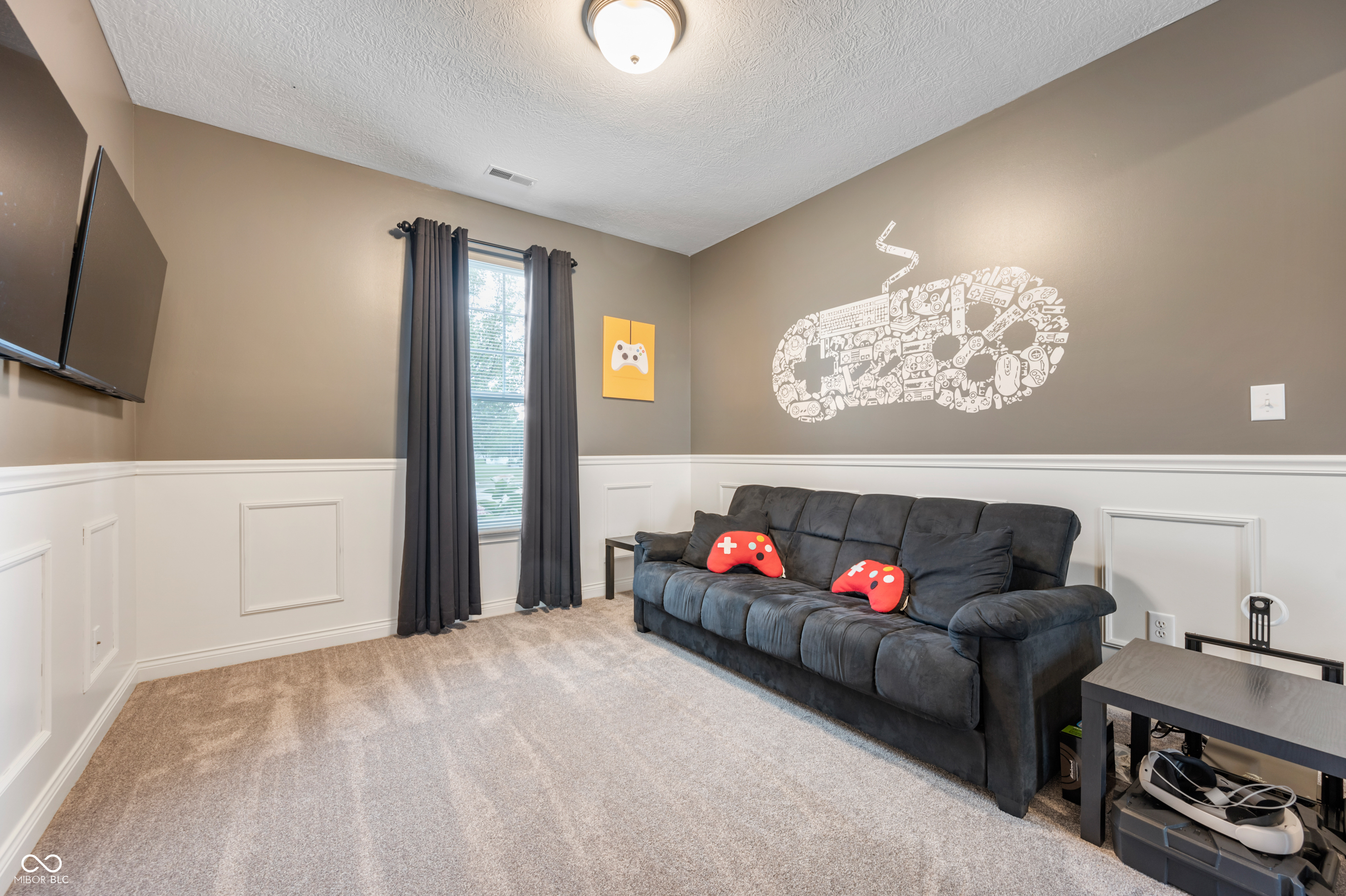 8343 Westcliffe Drive
