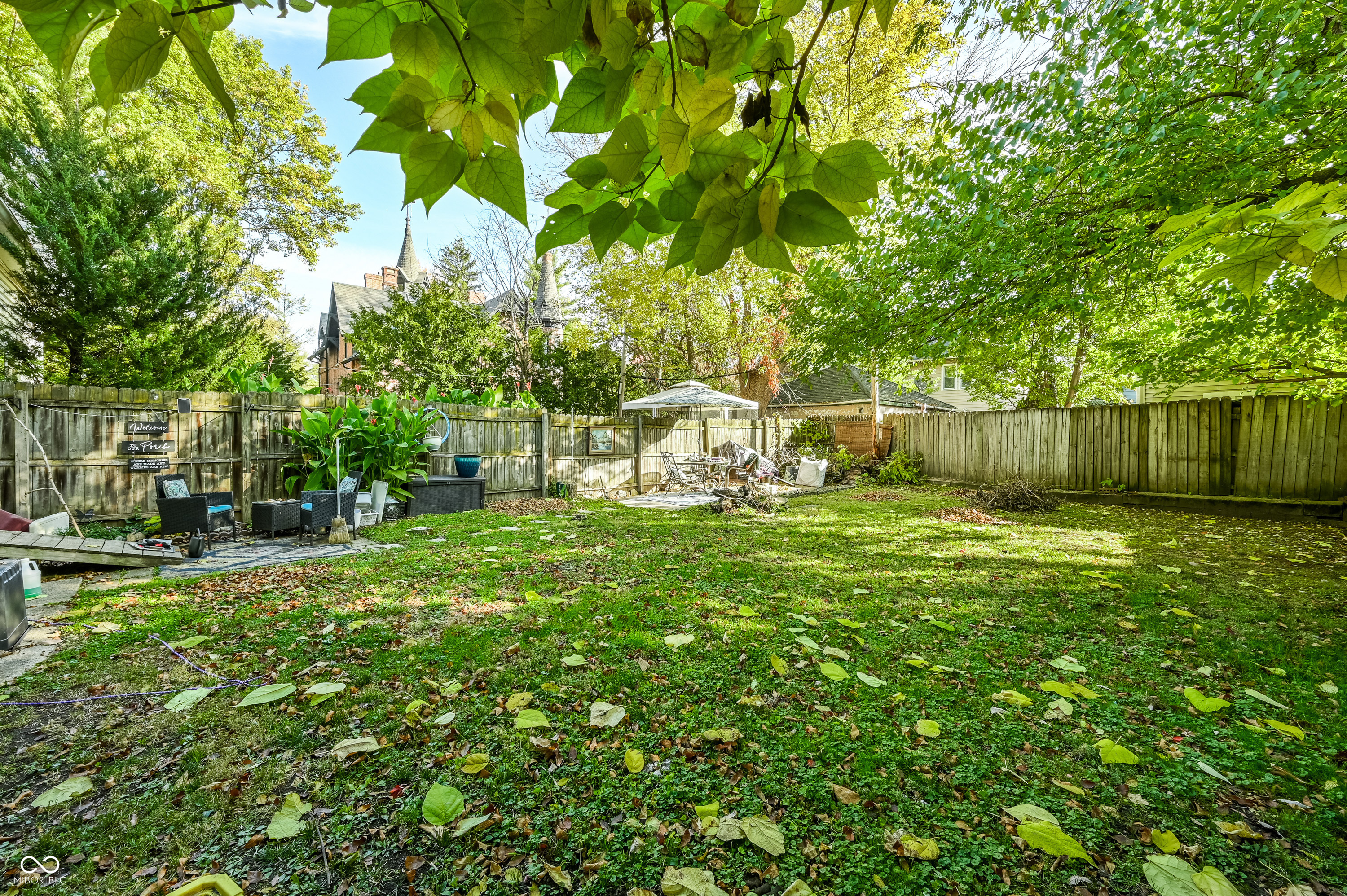 269-271 E Burgess Avenue