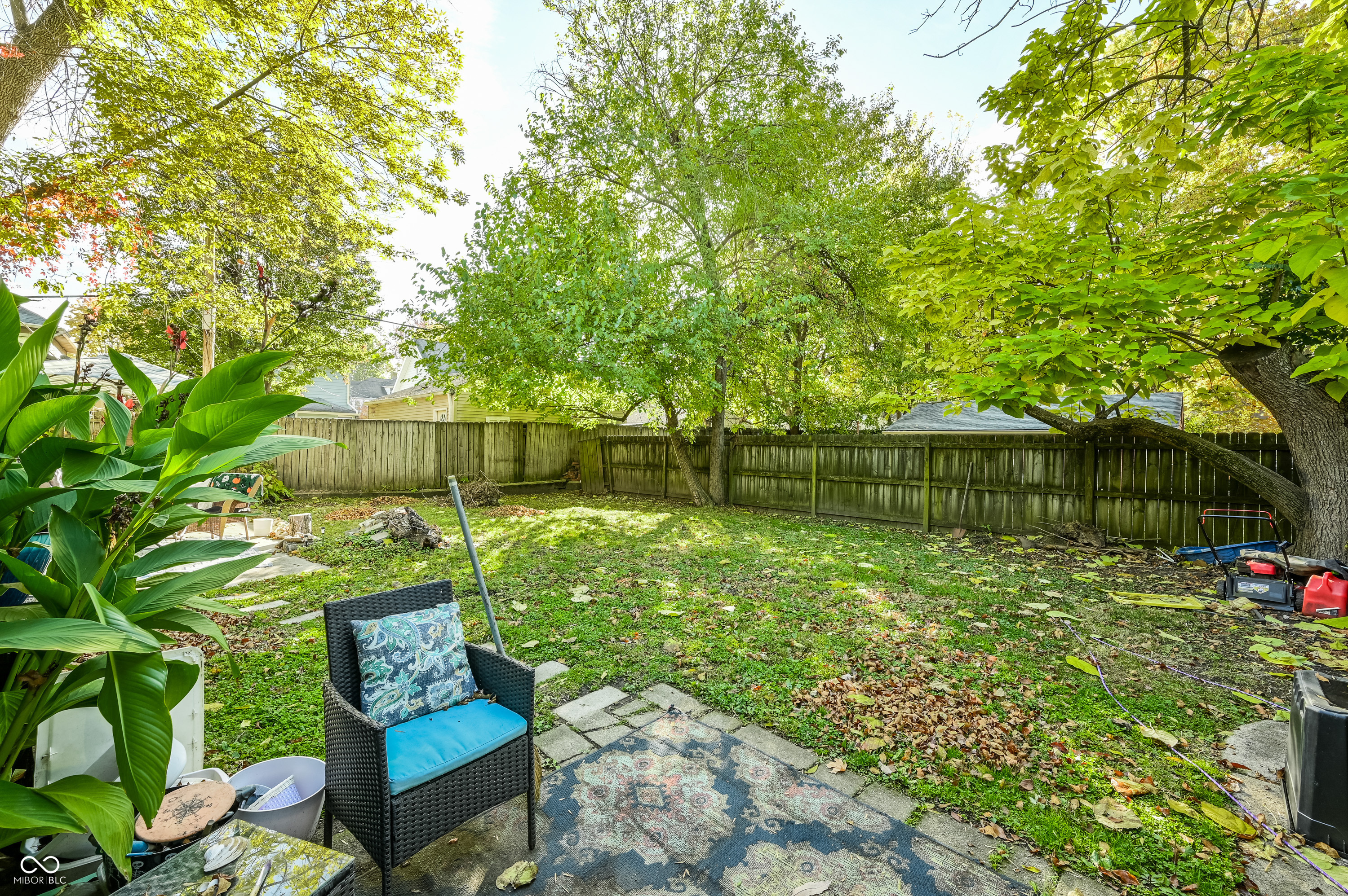 269-271 E Burgess Avenue