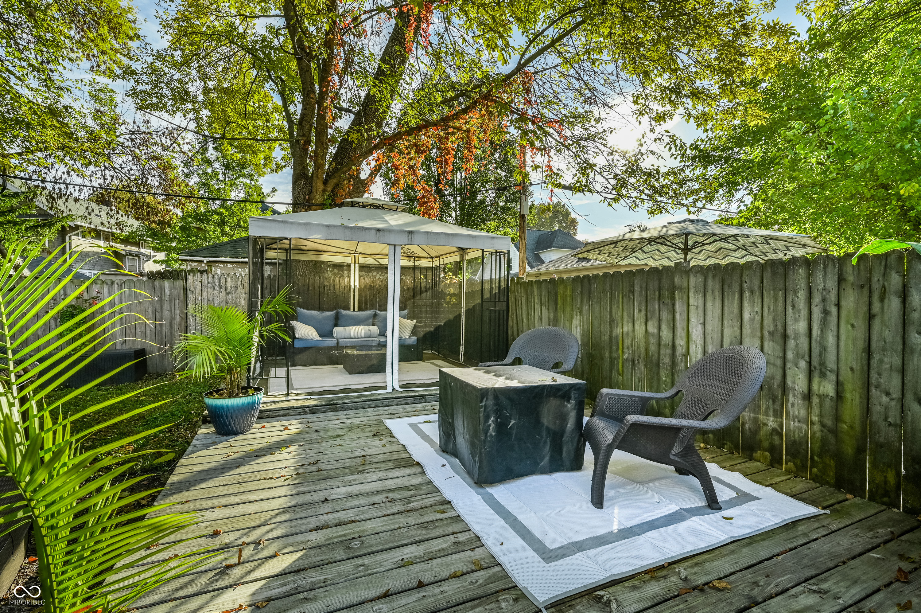 269-271 E Burgess Avenue