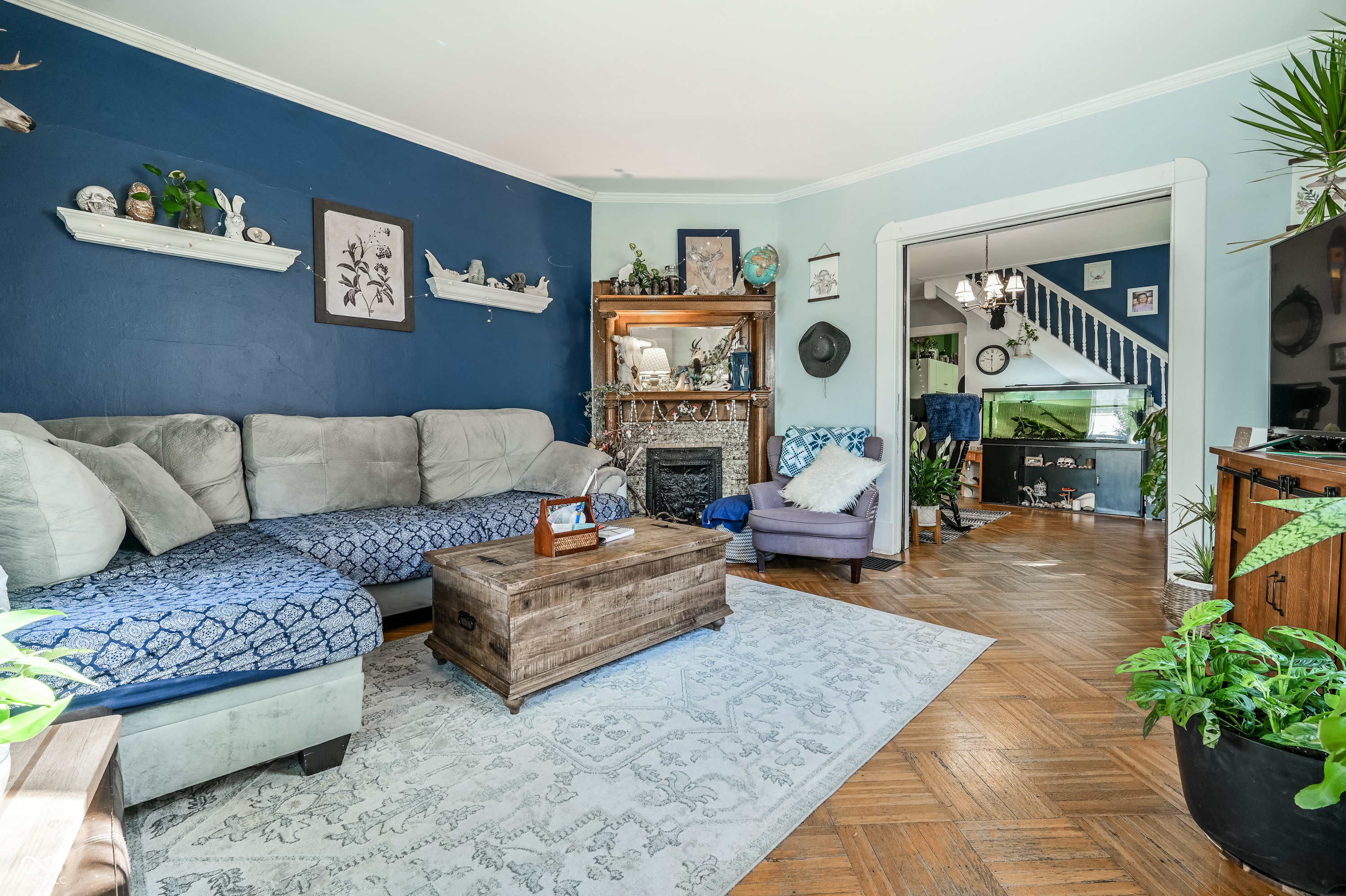 269-271 E Burgess Avenue