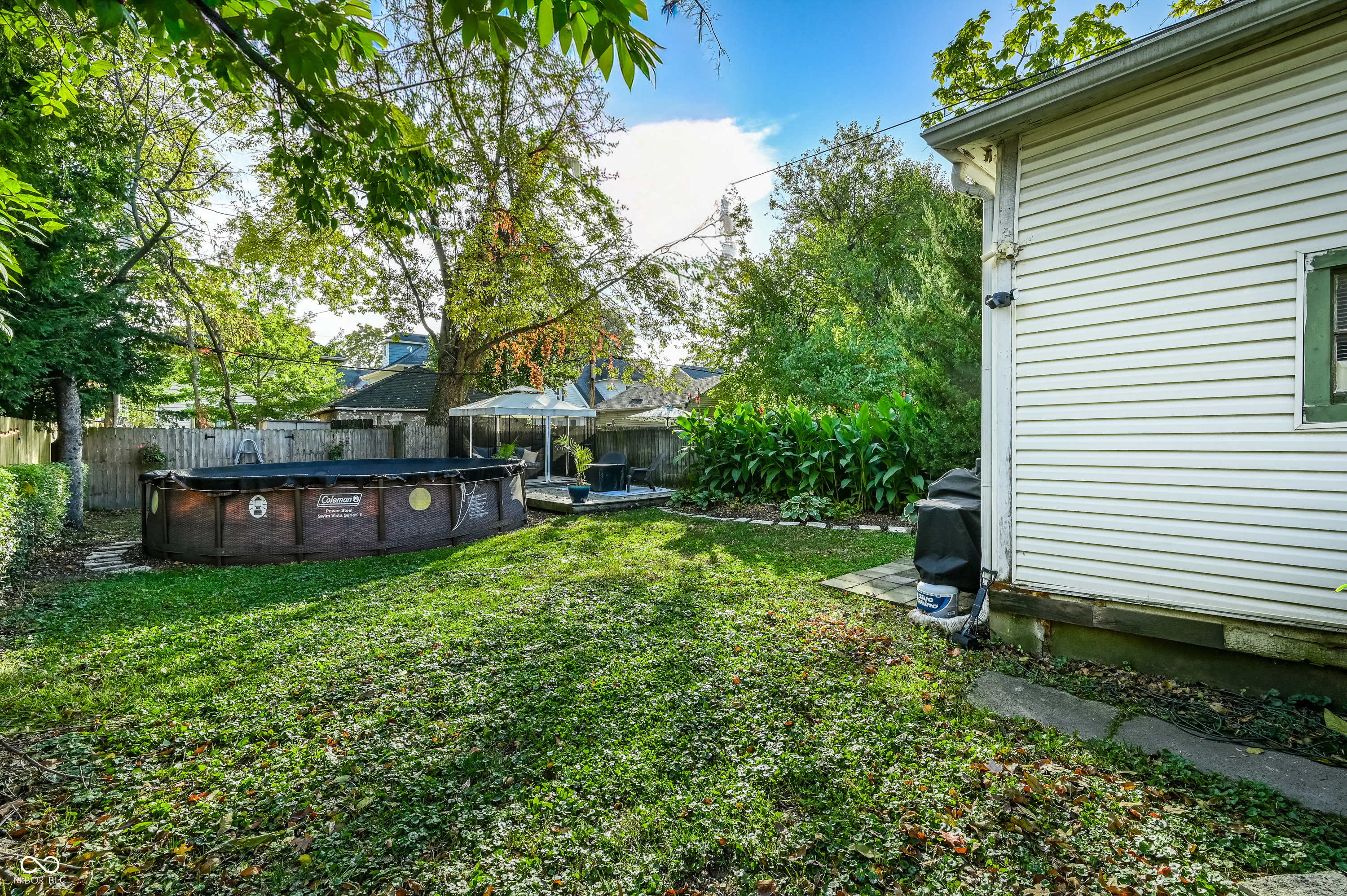 269-271 E Burgess Avenue