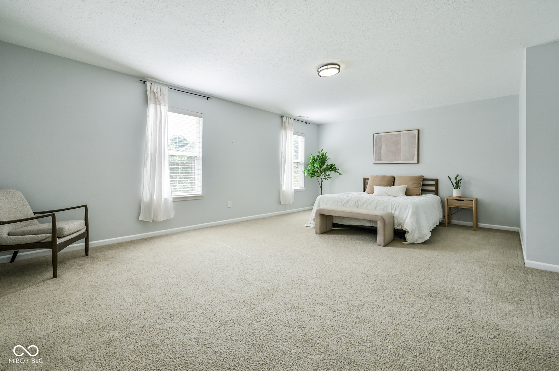 8189 Admirals Landing Place