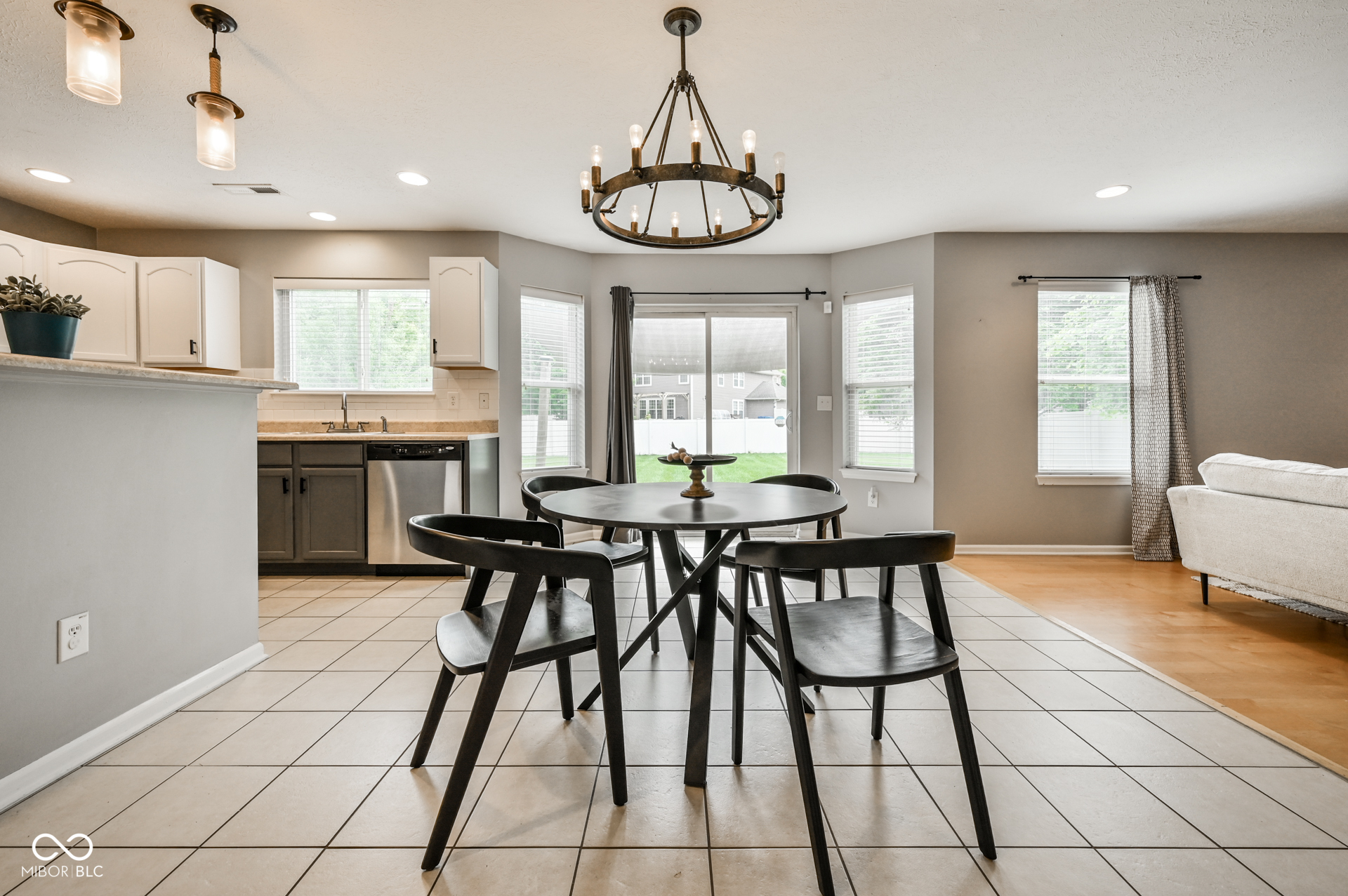 8189 Admirals Landing Place