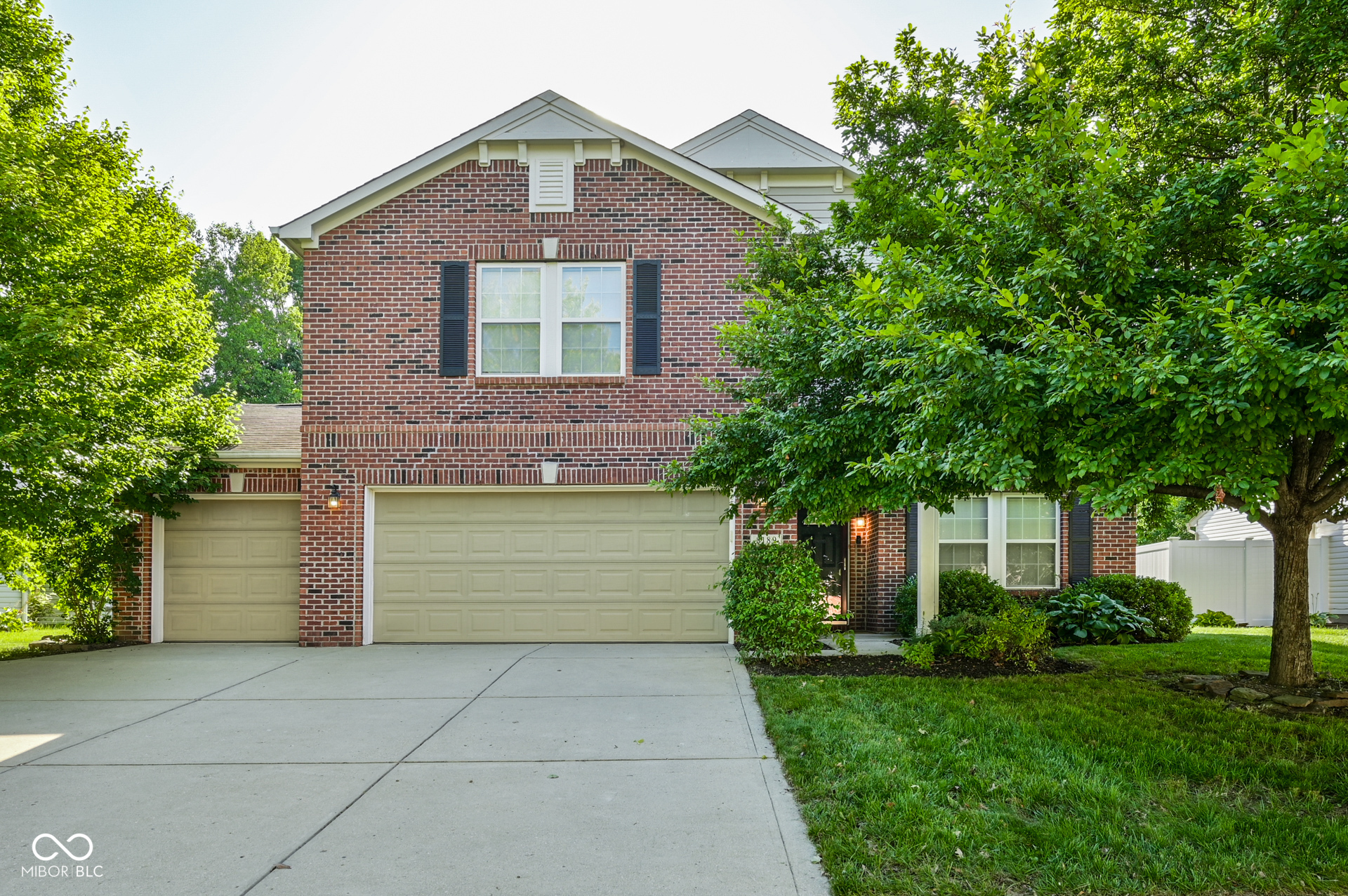 8189 Admirals Landing Place
