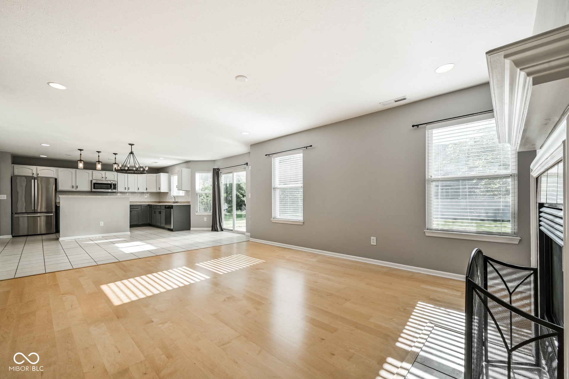 8189 Admirals Landing Place