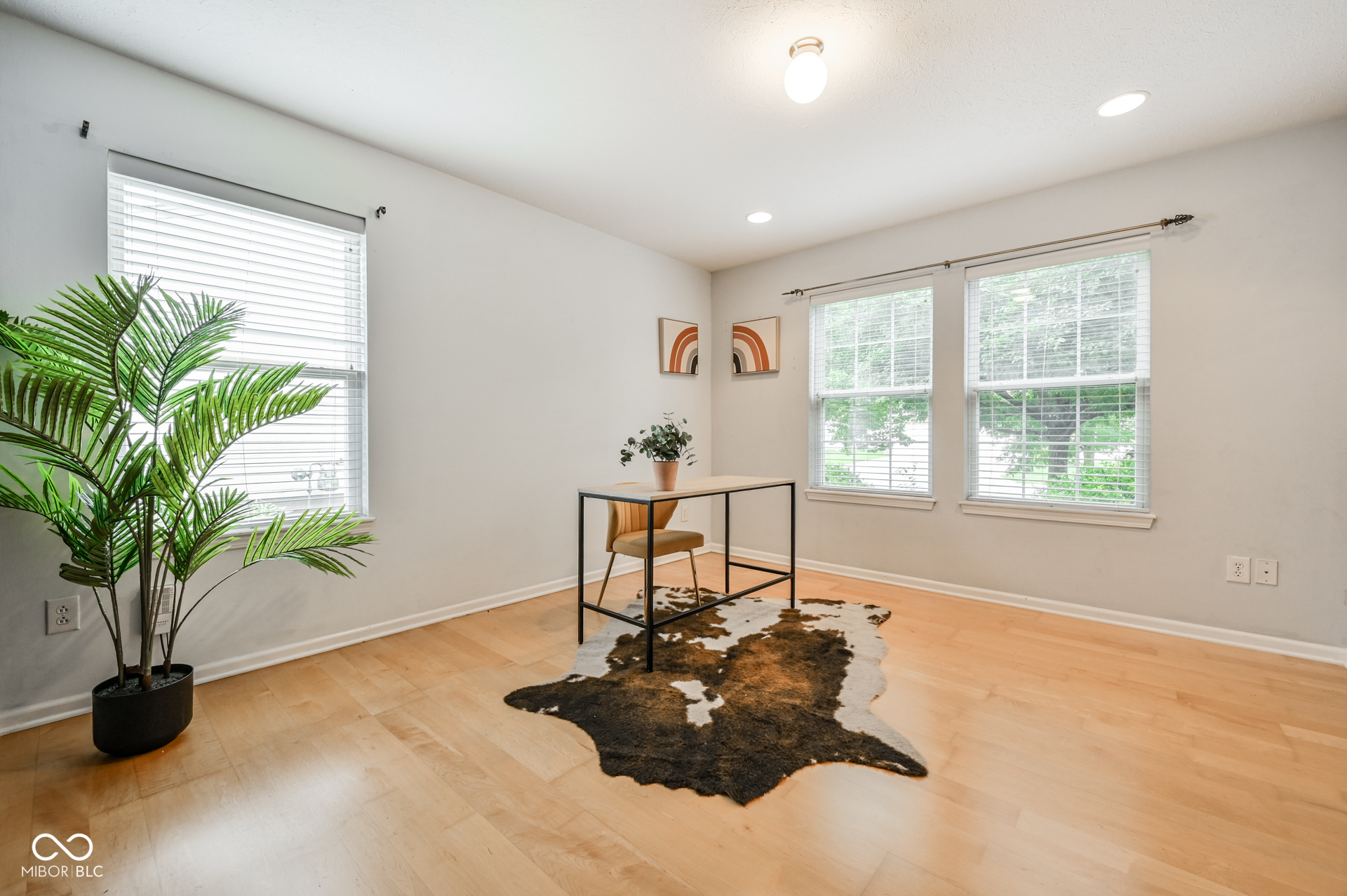 8189 Admirals Landing Place