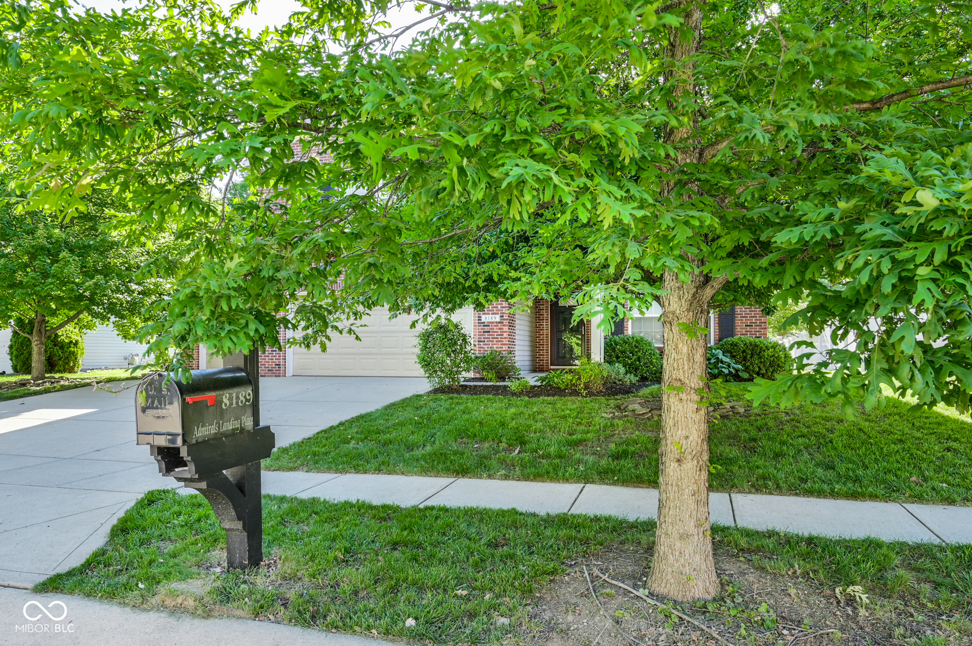 8189 Admirals Landing Place