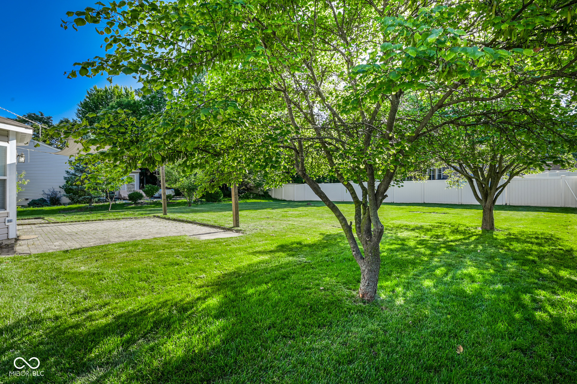 8189 Admirals Landing Place