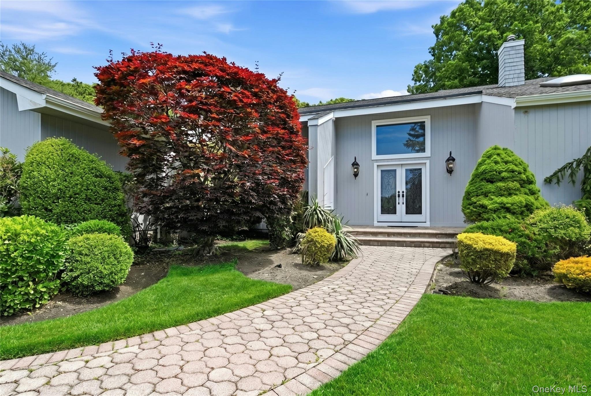 4 Laurelwood Court