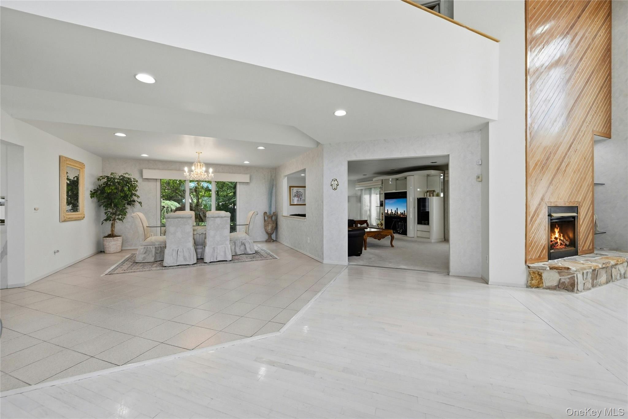 4 Laurelwood Court
