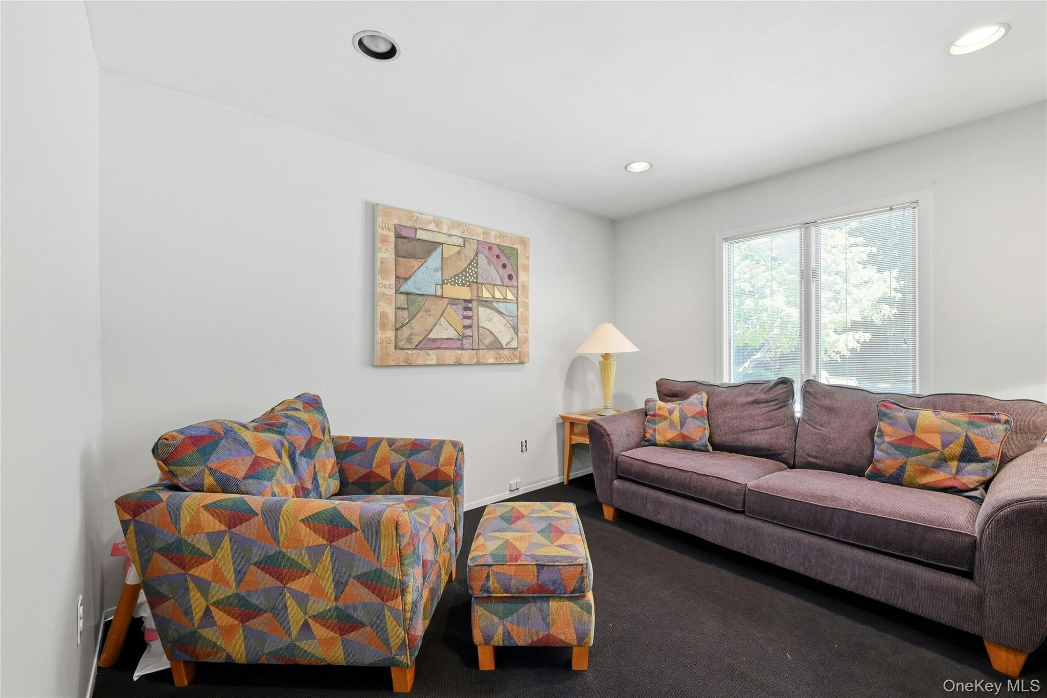 4 Laurelwood Court