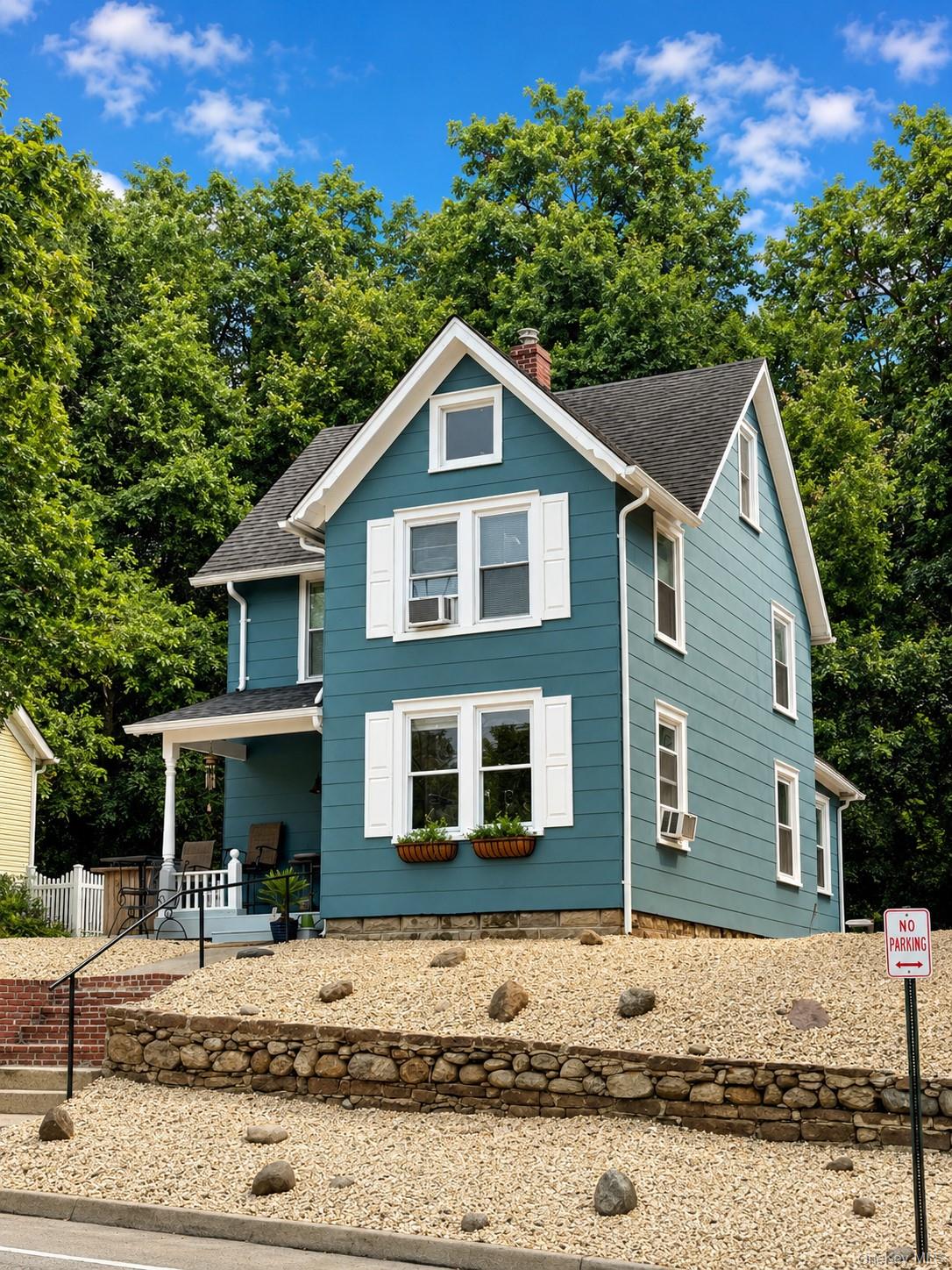 78 Scudder Avenue