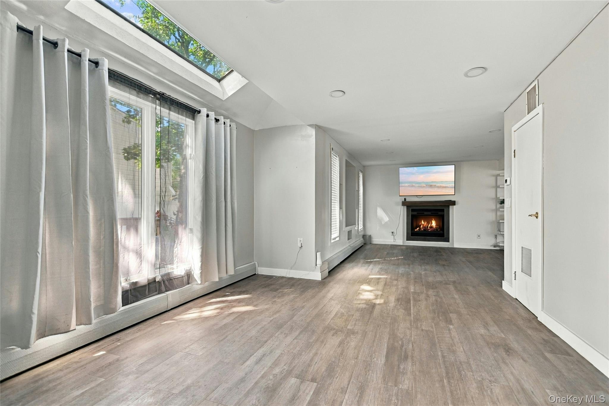 3304 Park Avenue