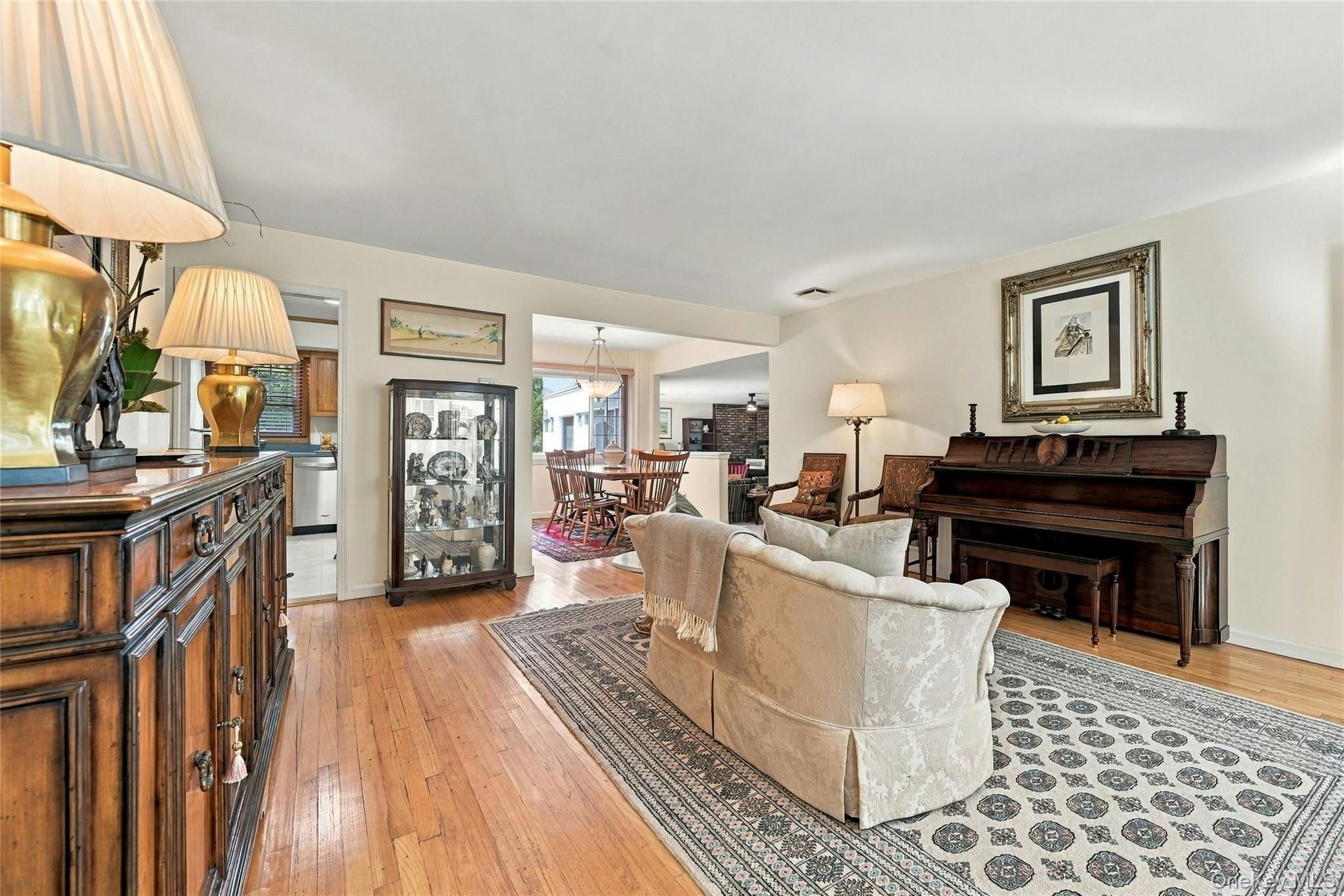 2 Milburn Lane