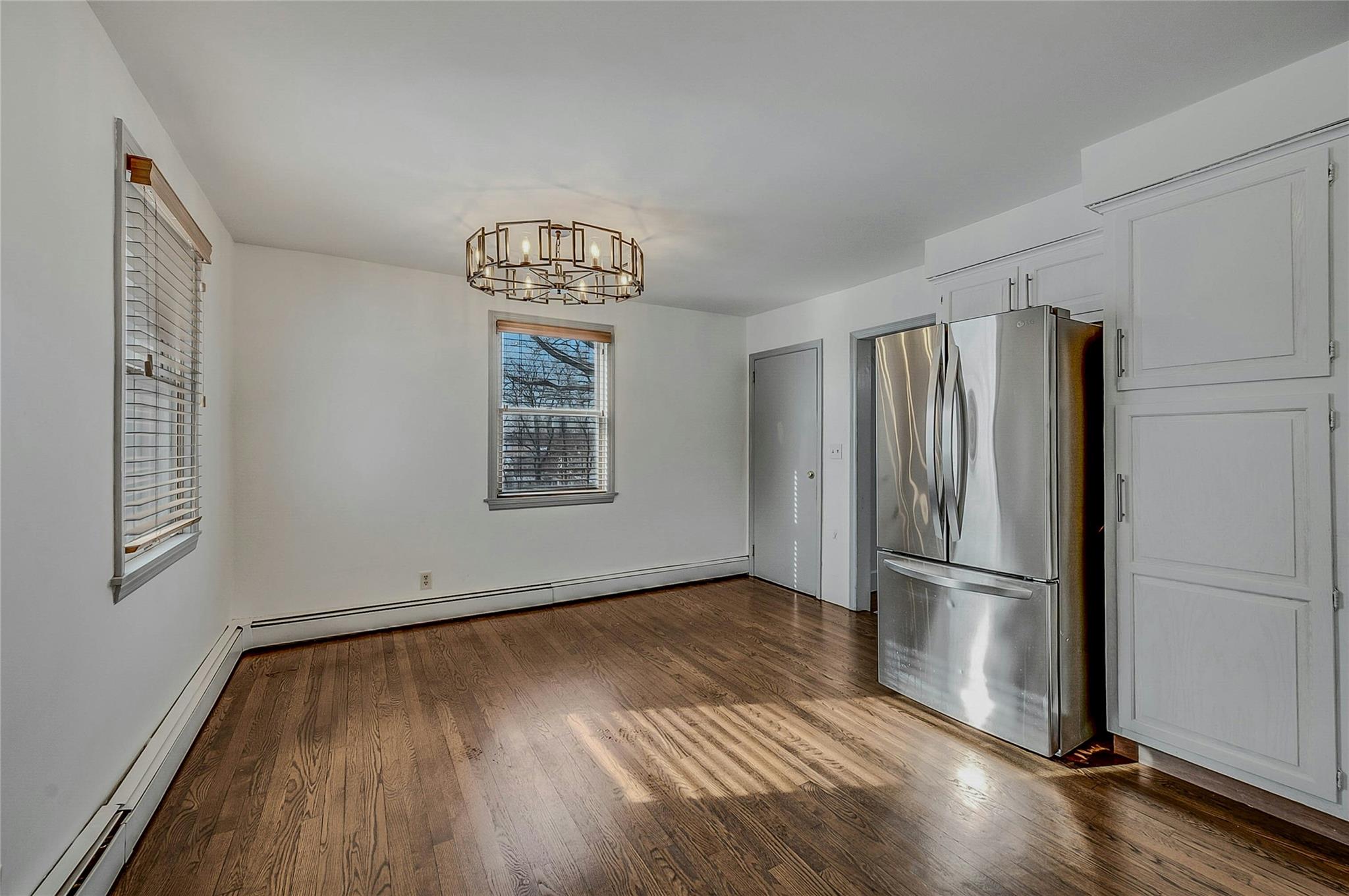 6 Pulaski Place