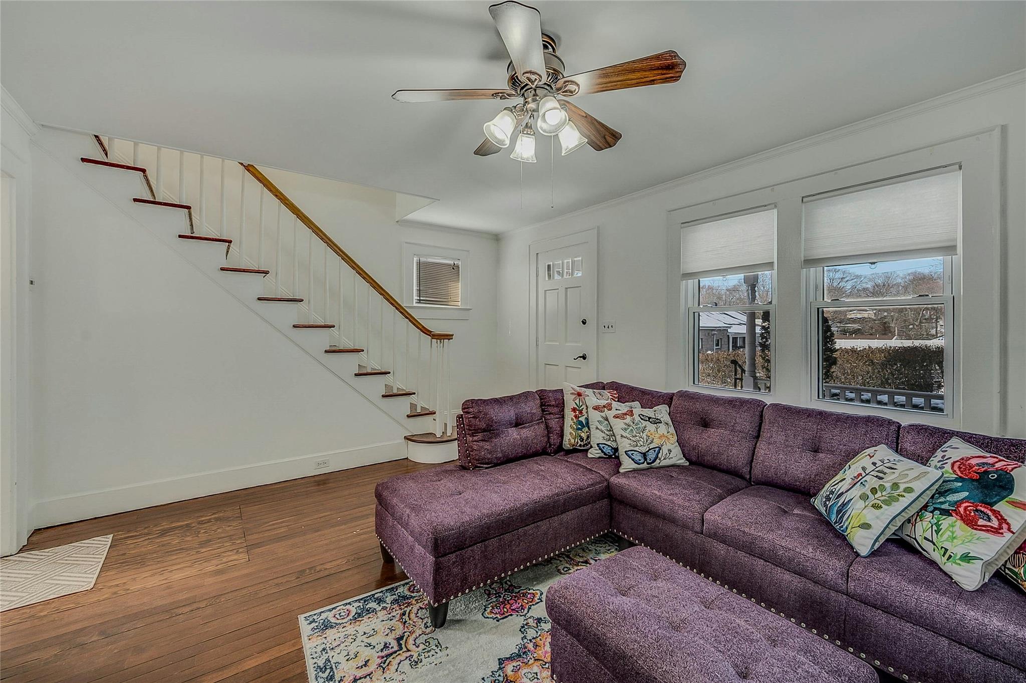 6 Pulaski Place