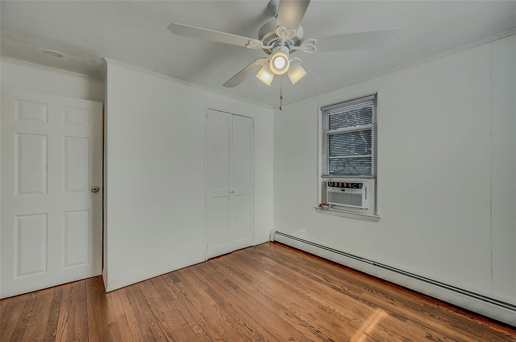 6 Pulaski Place