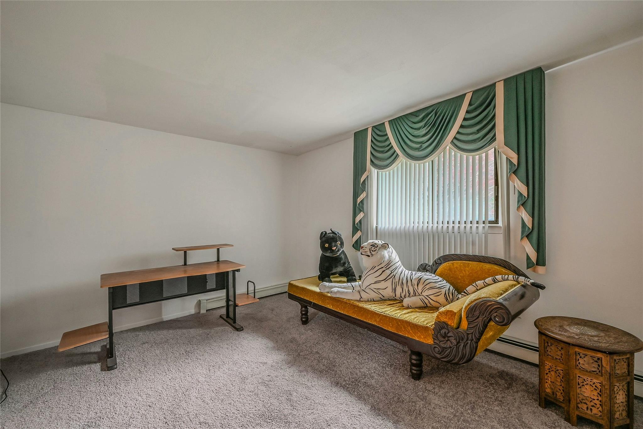 103 Lakeway Drive