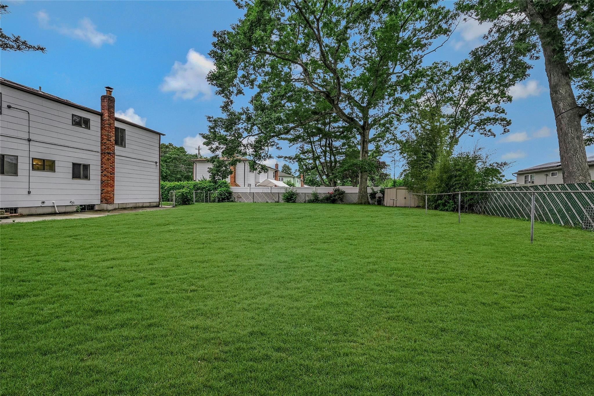 103 Lakeway Drive