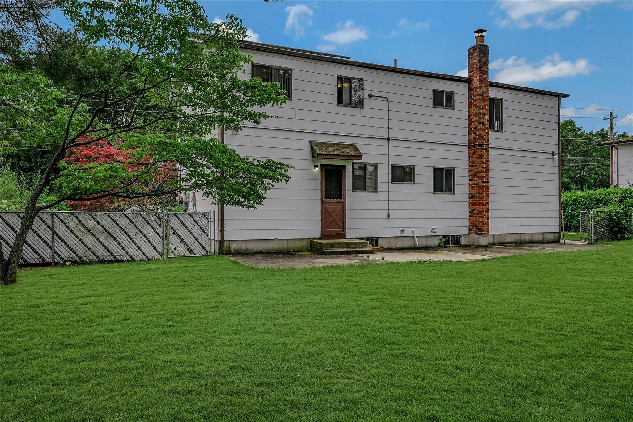 103 Lakeway Drive