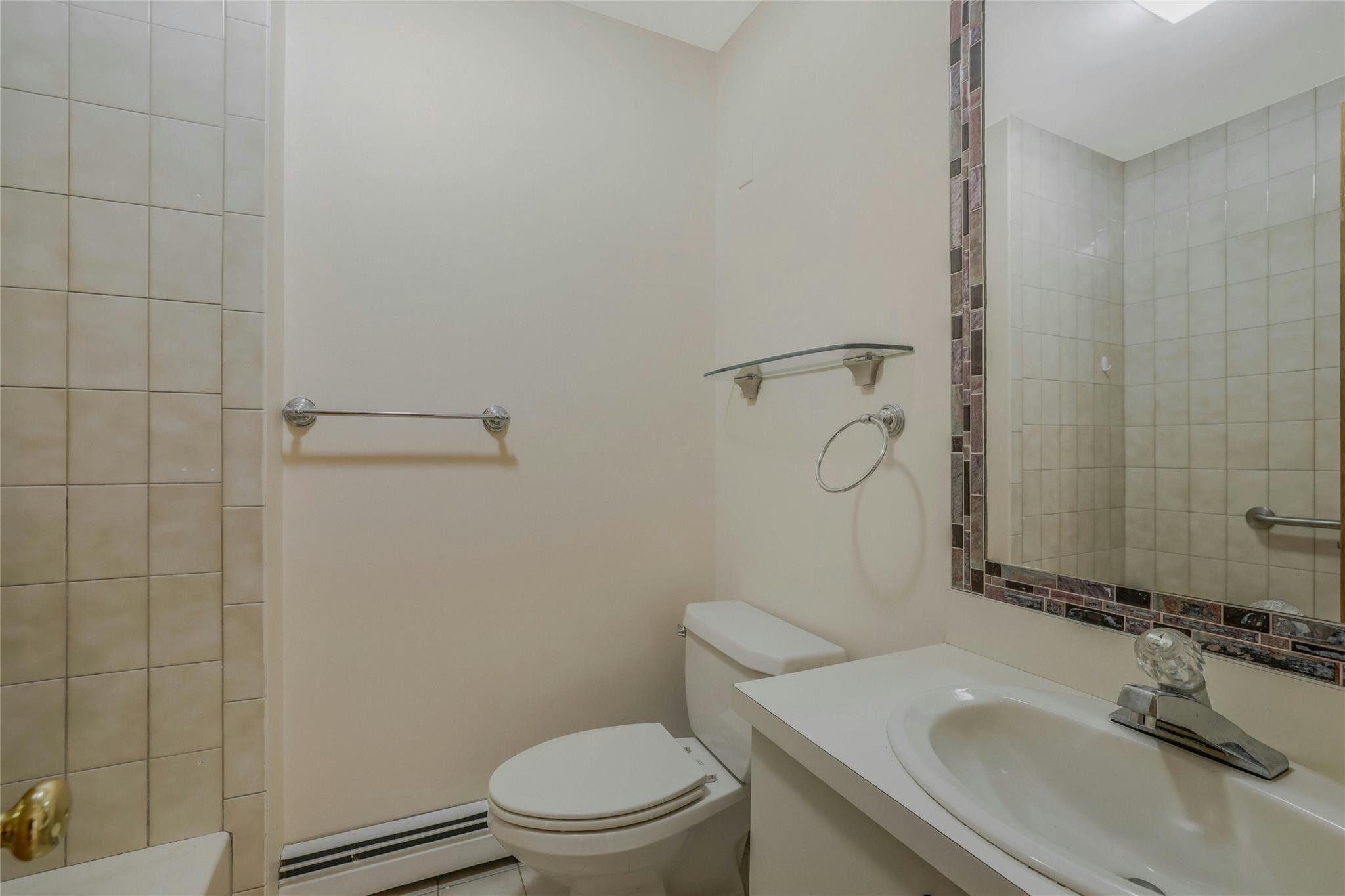 24 Herb Hill Road