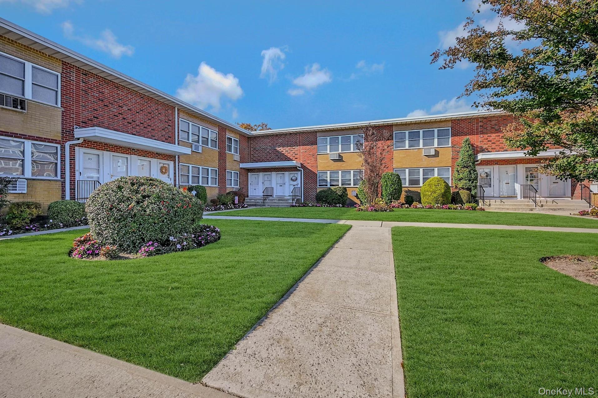 45 Farber Drive Unit: 45