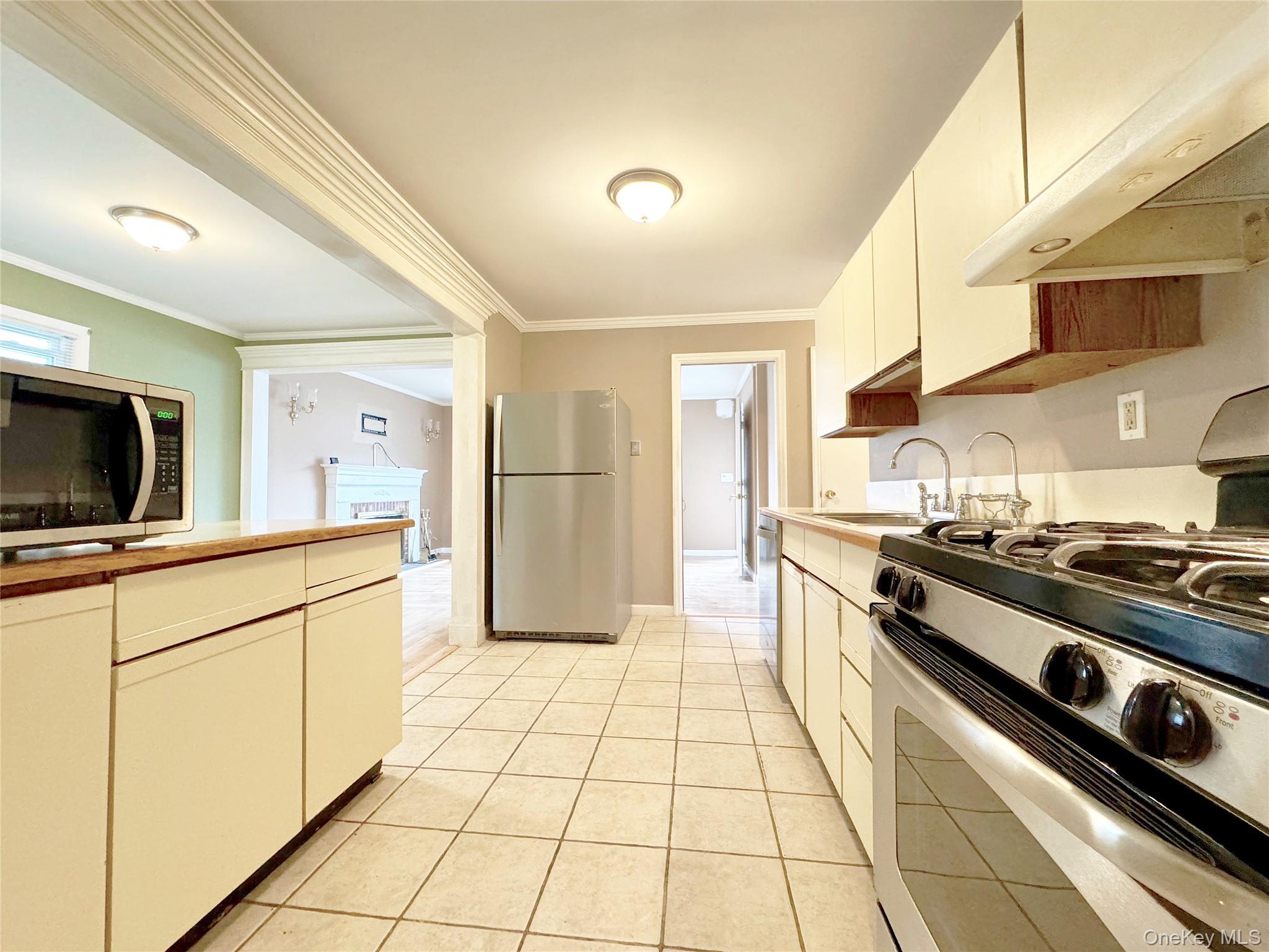 14 Cherry Street Unit: 1