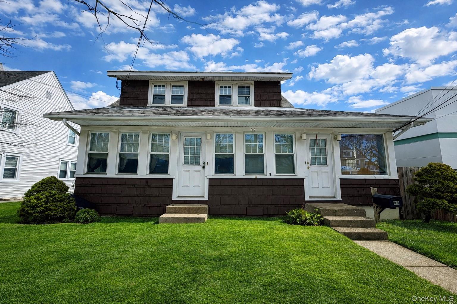 99 Jerusalem Avenue Unit: 2