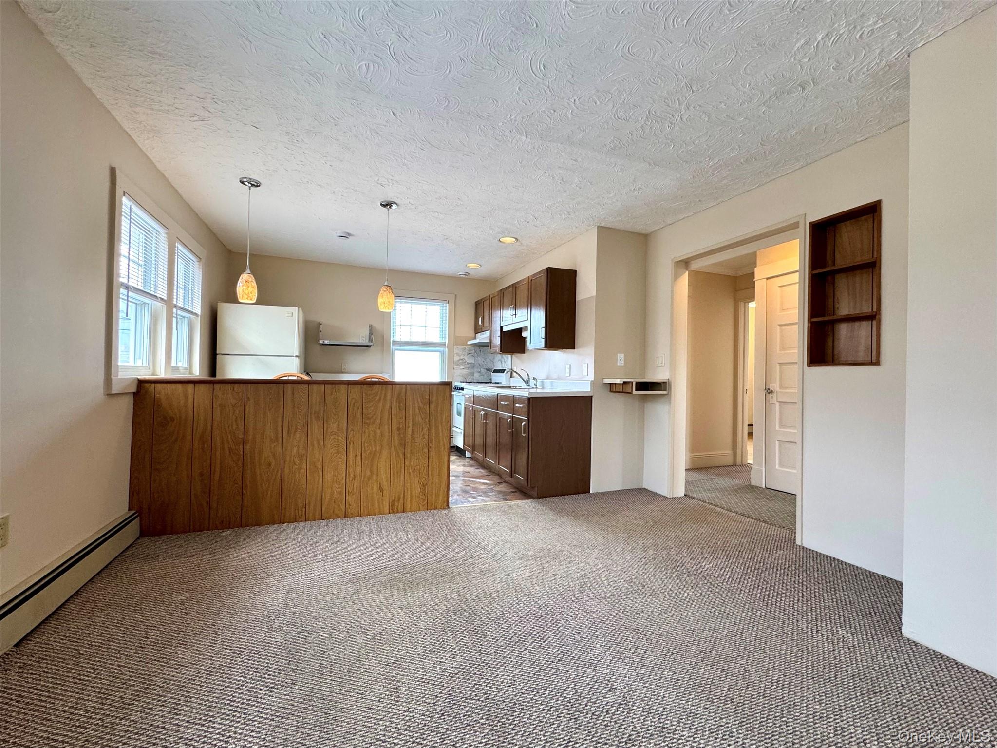 99 Jerusalem Avenue Unit: 2