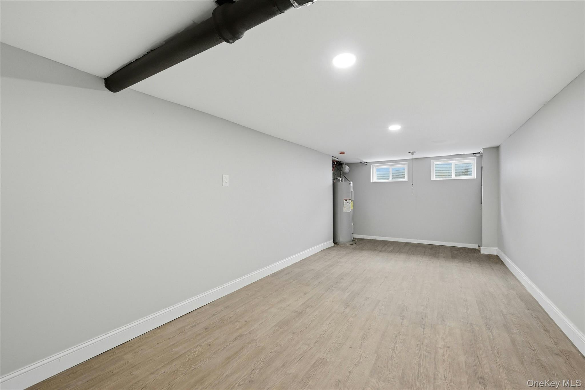 10 Curlin Lane
