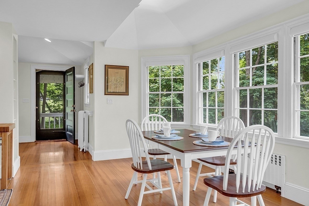 24 Sandy Pond Rd