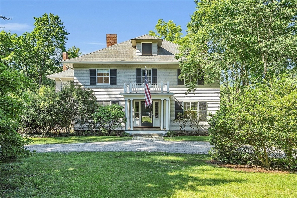 24 Sandy Pond Rd