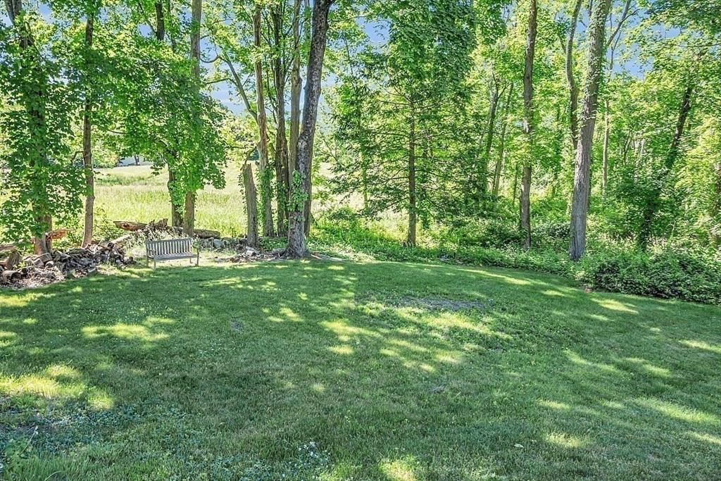 24 Sandy Pond Rd