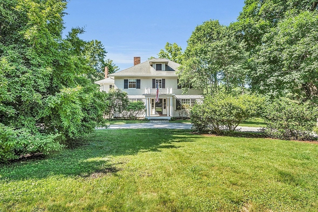 24 Sandy Pond Rd
