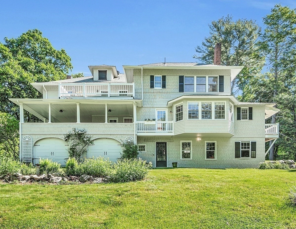24 Sandy Pond Rd