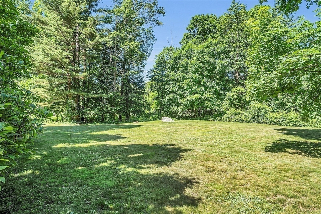 24 Sandy Pond Rd
