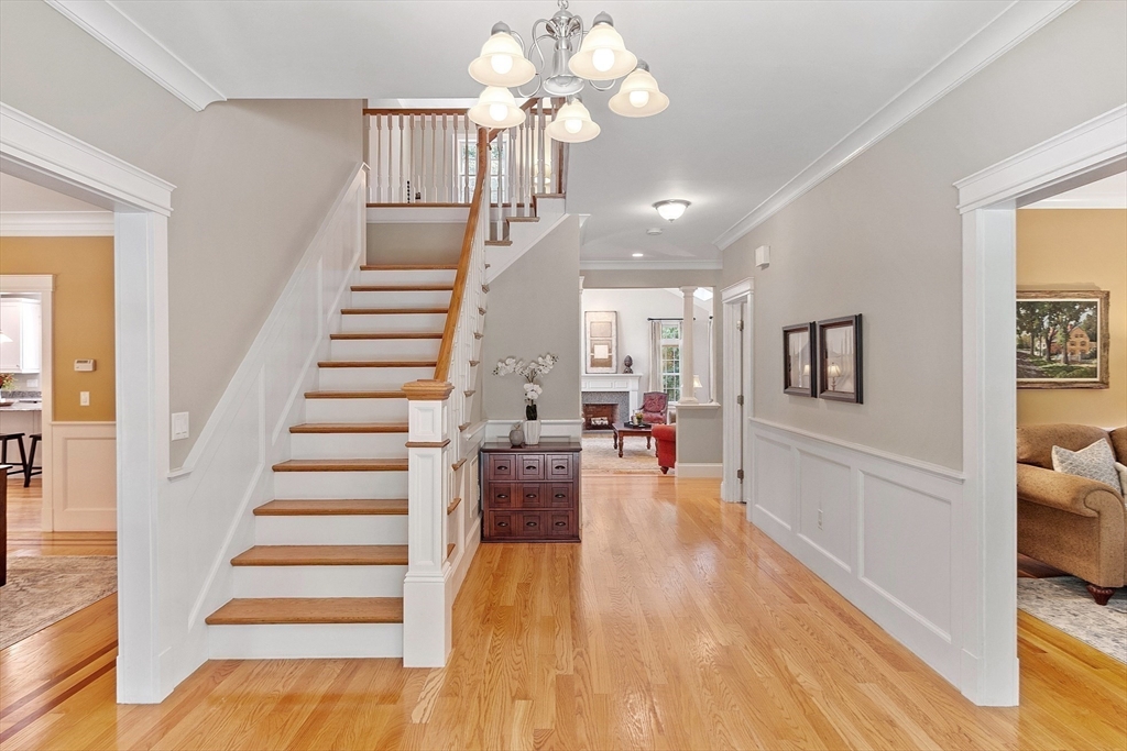 42 Calderwood Way