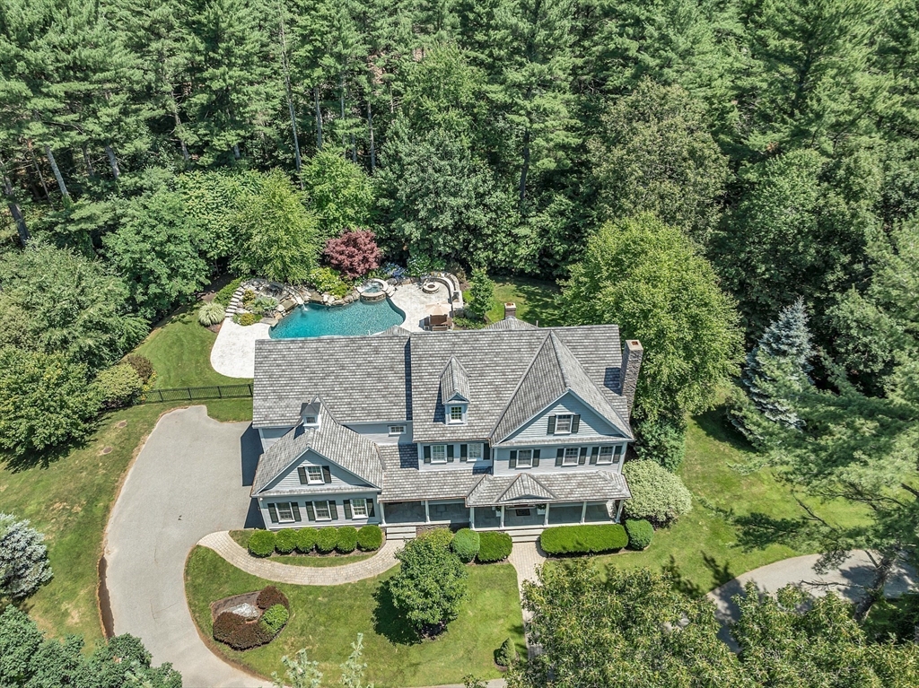 42 Calderwood Way