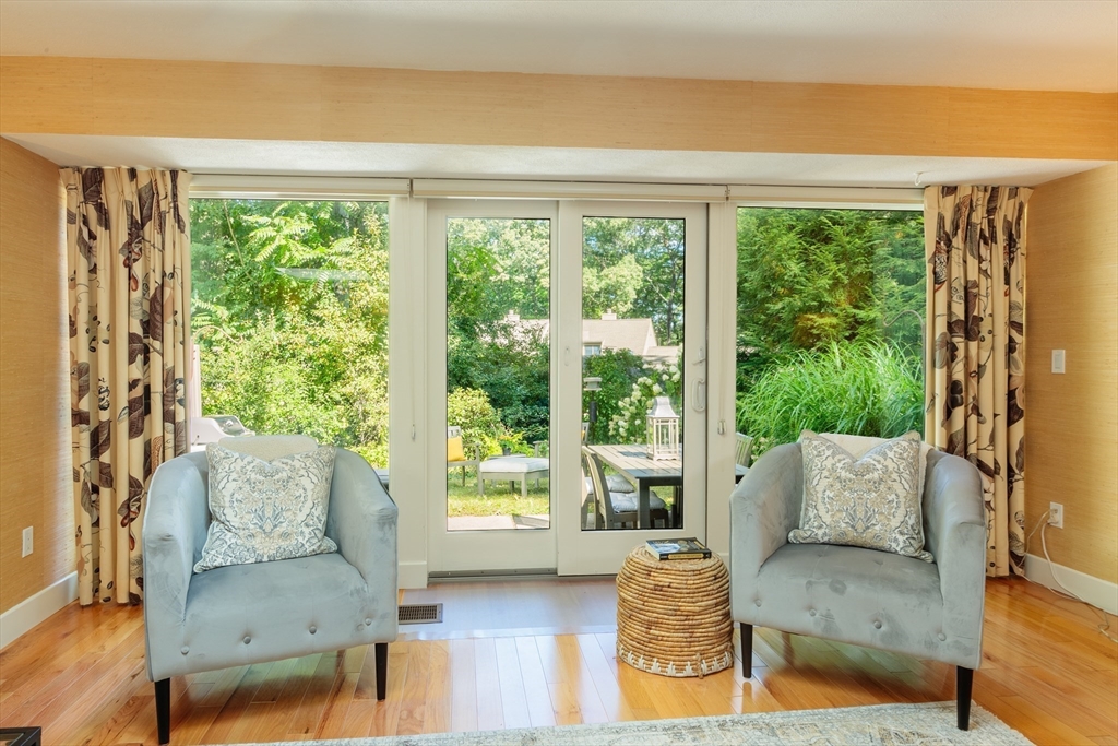 132 Chestnut Cir # 132