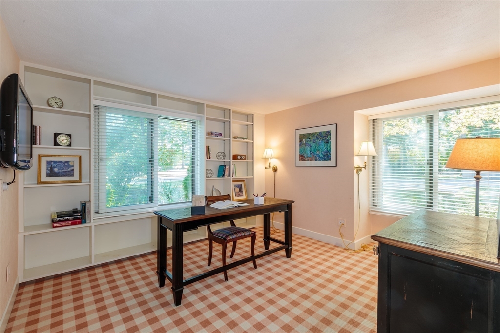 132 Chestnut Cir # 132