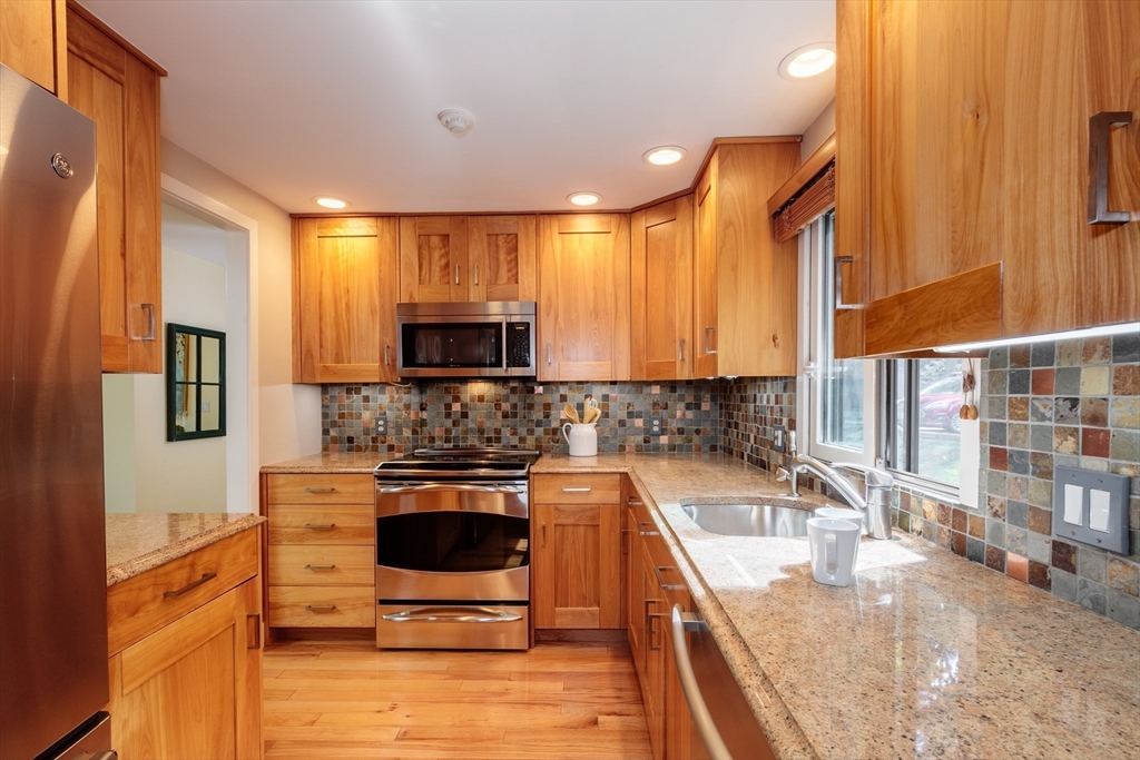 132 Chestnut Cir # 132