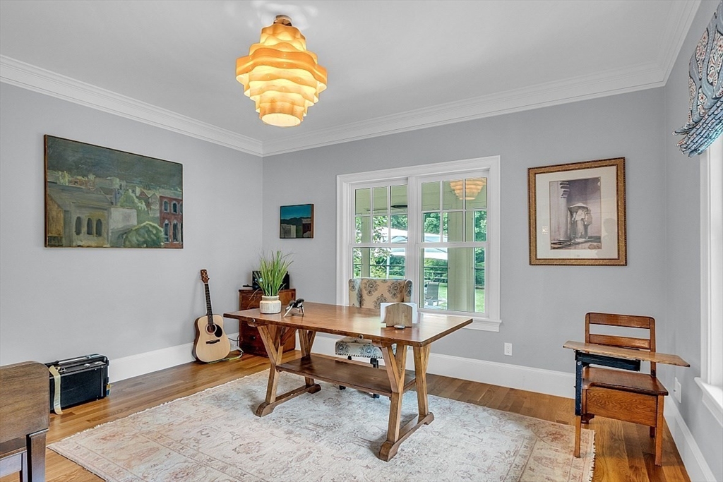 380 Sudbury Rd