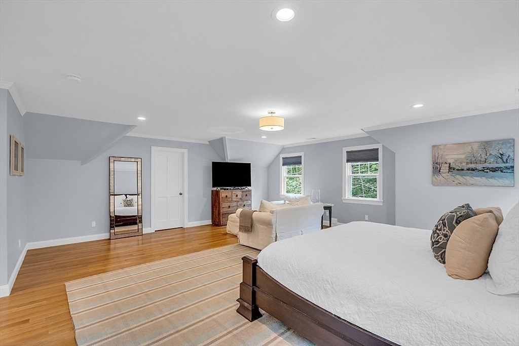 380 Sudbury Rd