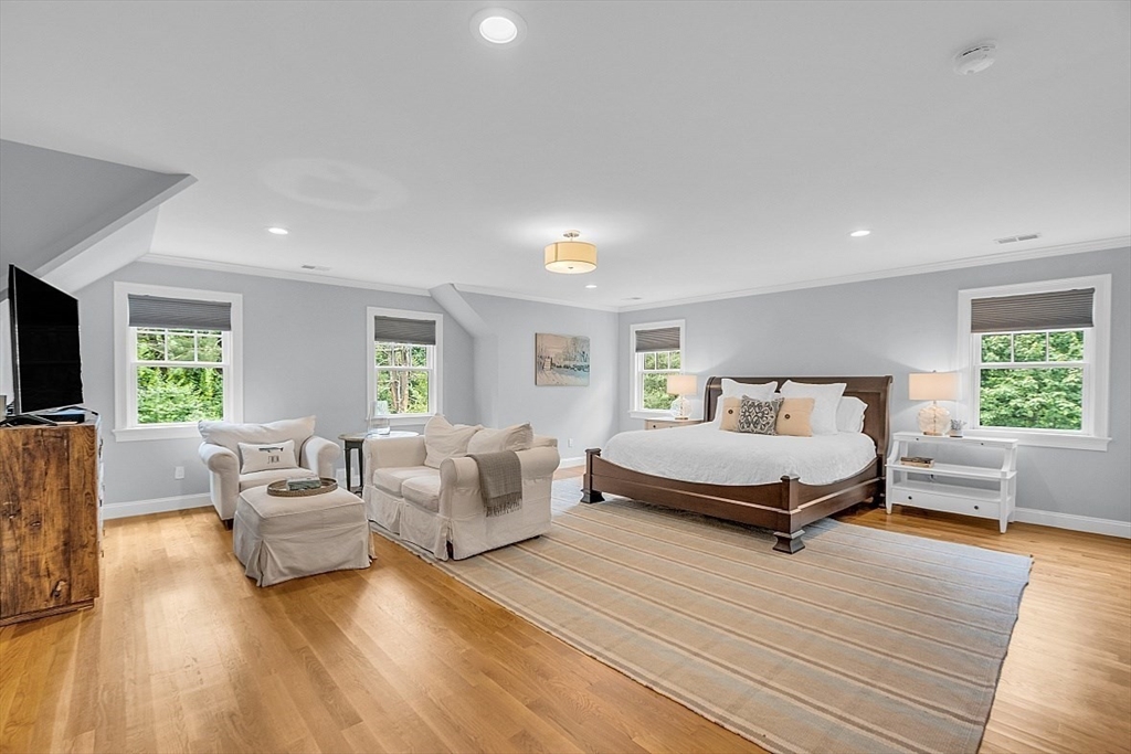 380 Sudbury Rd