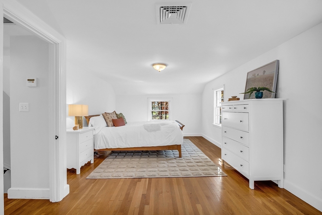 142 Old Marlboro