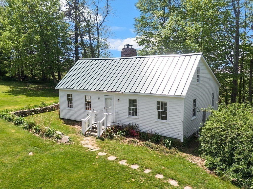 52 Wilder Rd