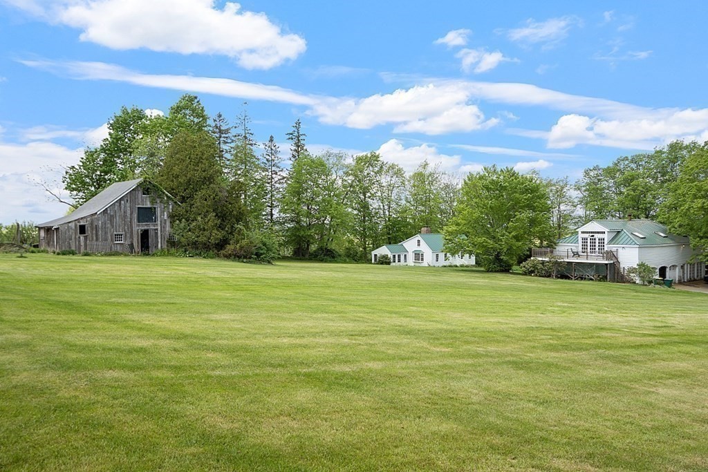 52 Wilder Rd
